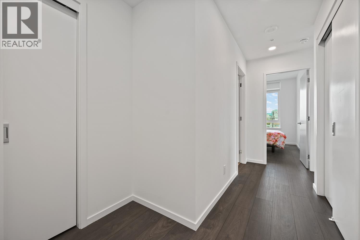405 6200 Minoru Boulevard Property Photo 20
