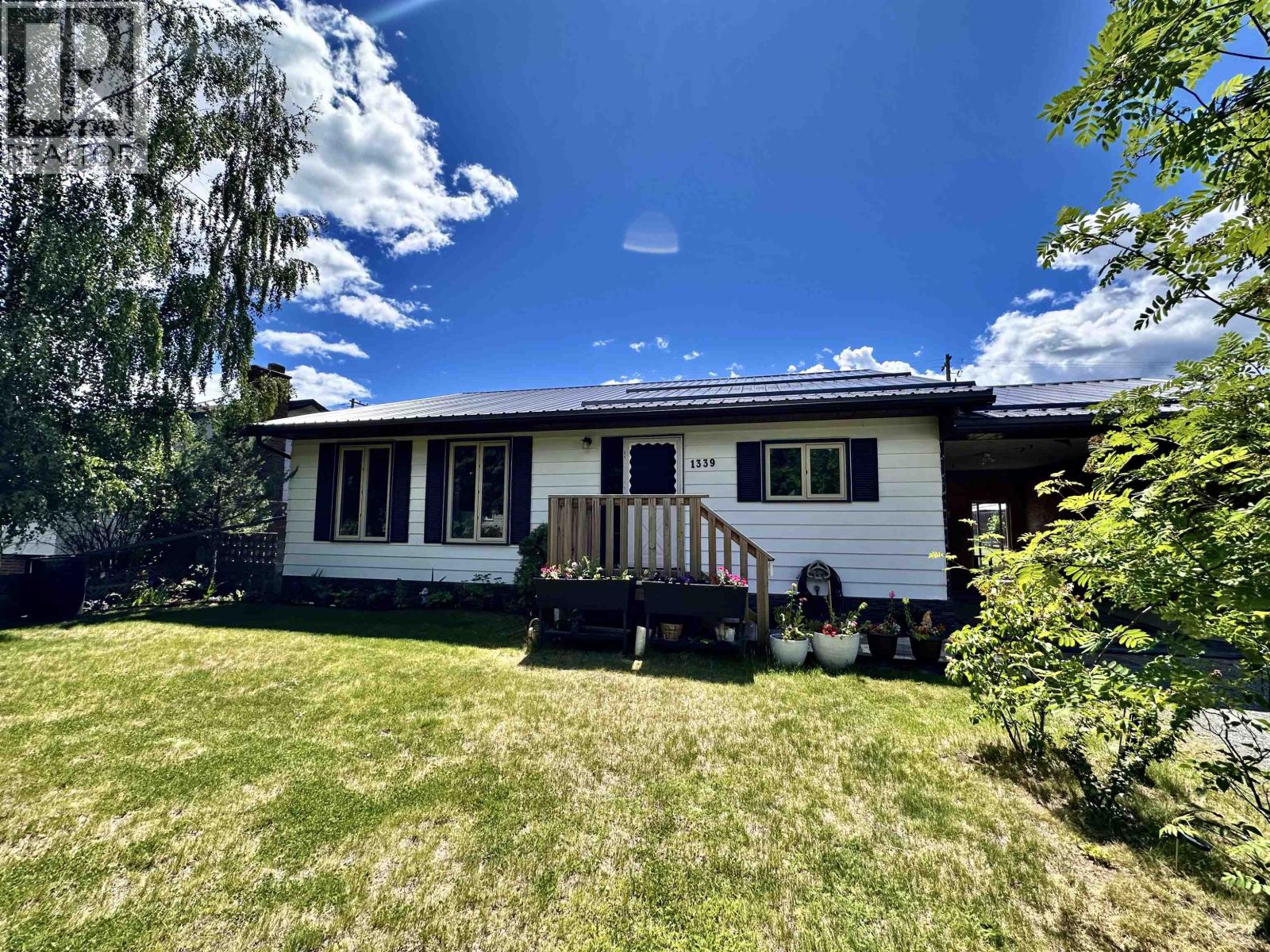 1339 7TH AVENUE Property Photo 1