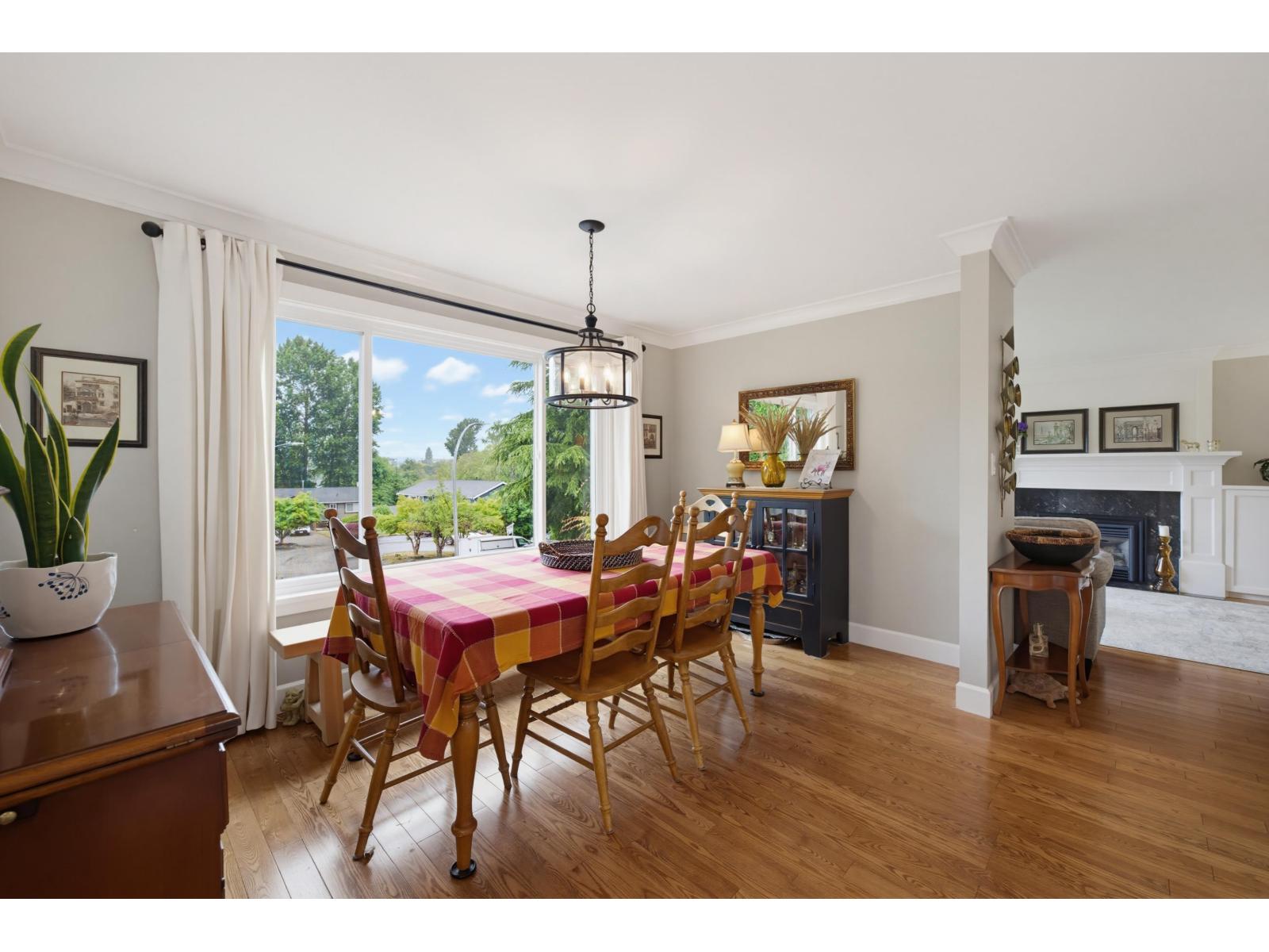 19978 50a Avenue Property Photo 7