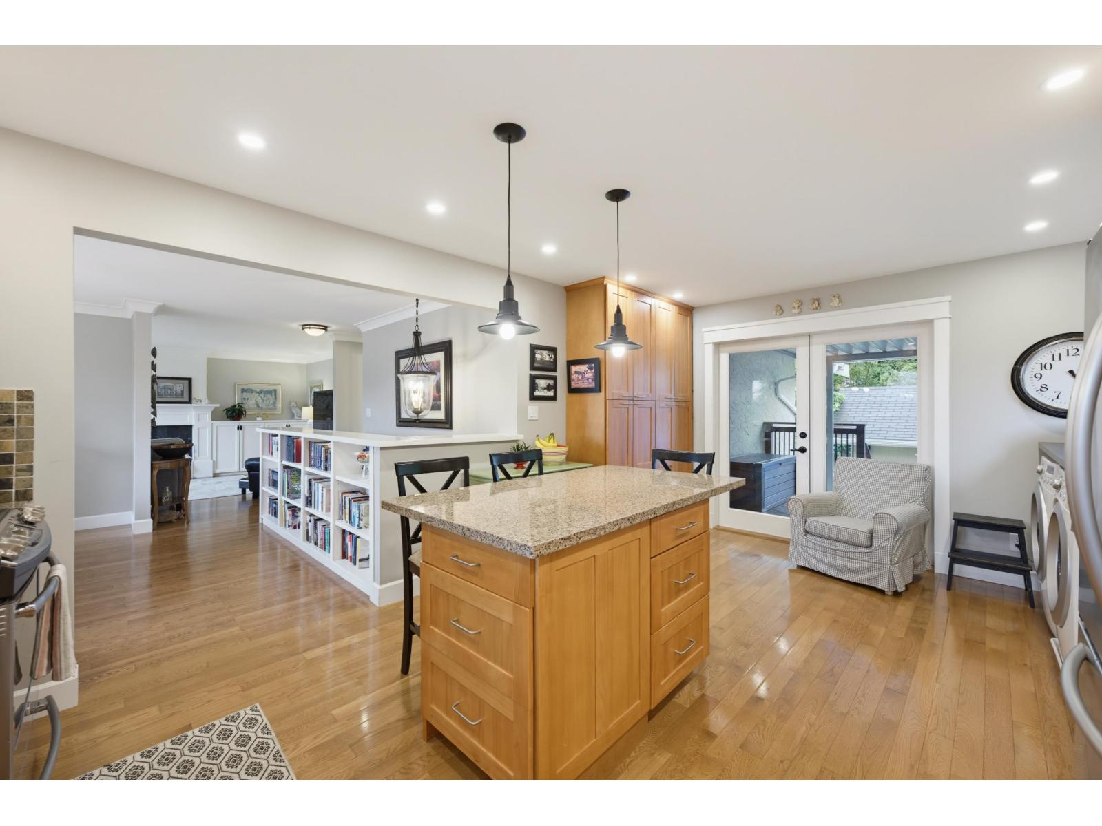 19978 50a Avenue Property Photo 14