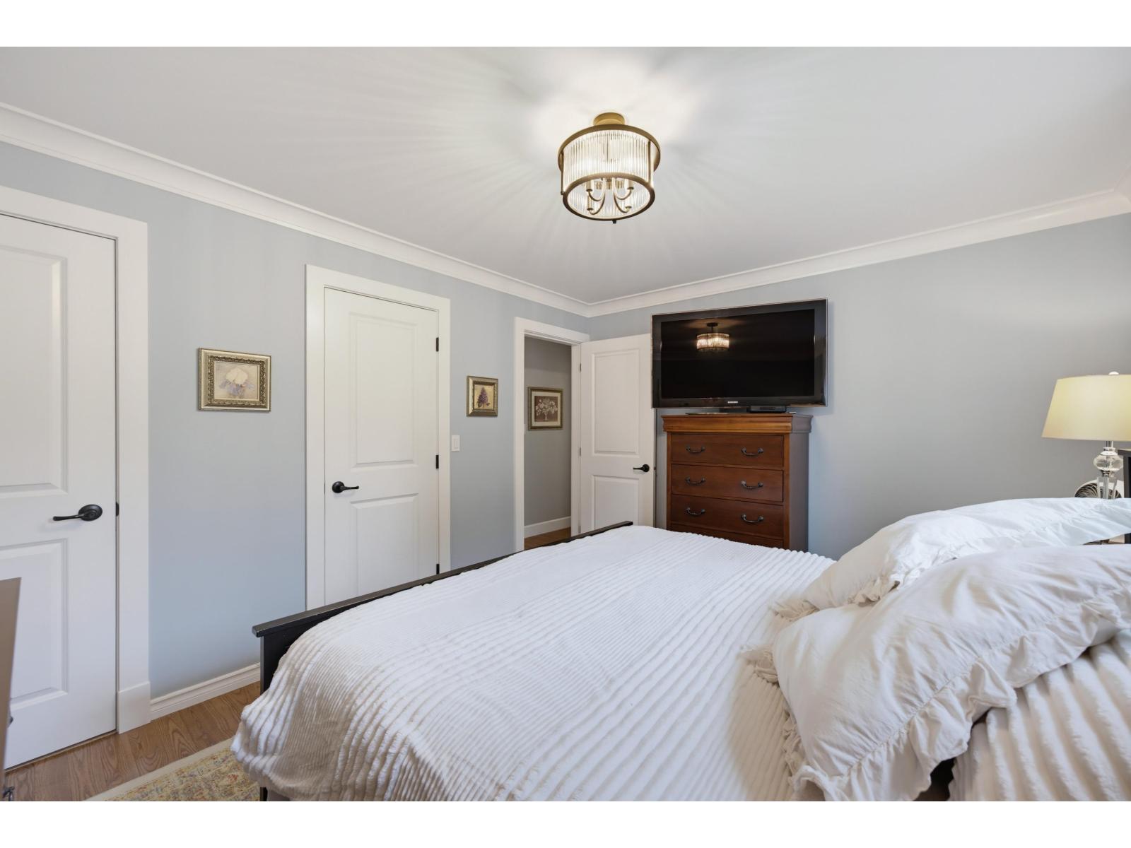 19978 50a Avenue Property Photo 18