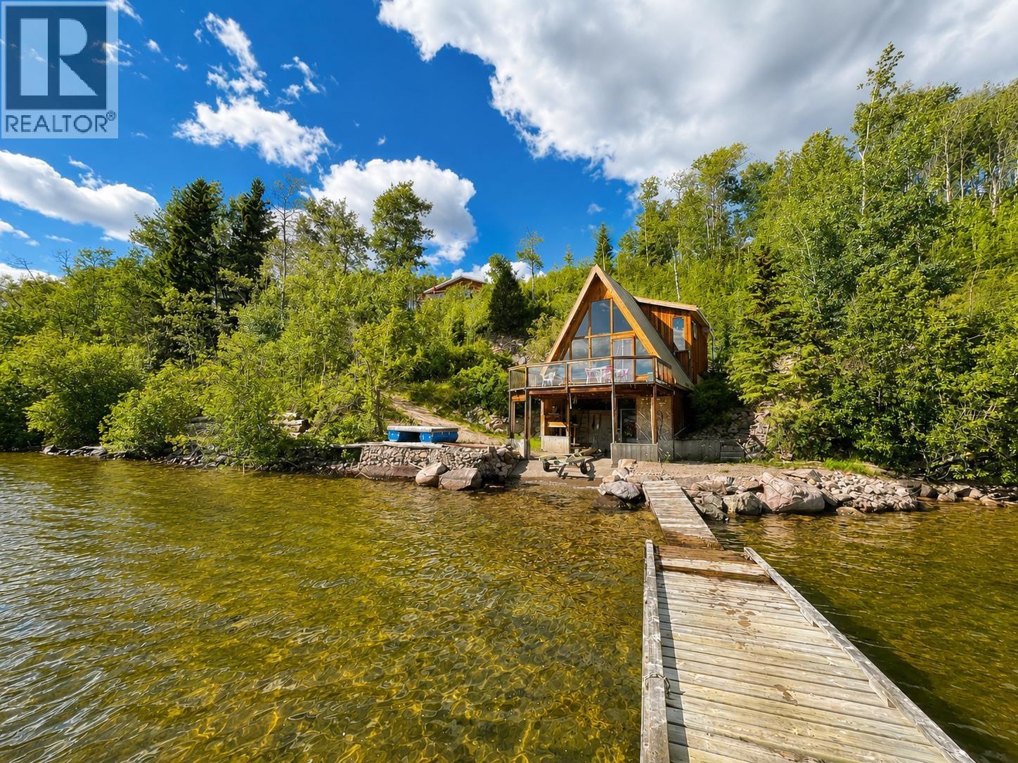 1371 Francois Lake Road Property Photo 31
