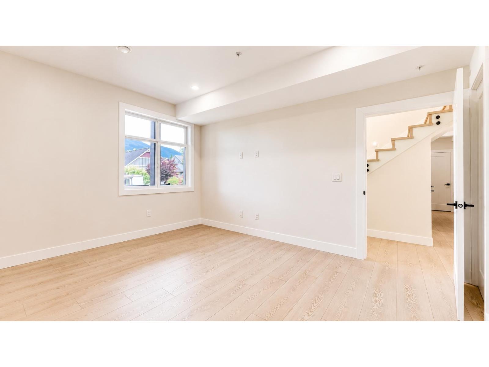 25 14550 Morris Valley Road Property Photo 6