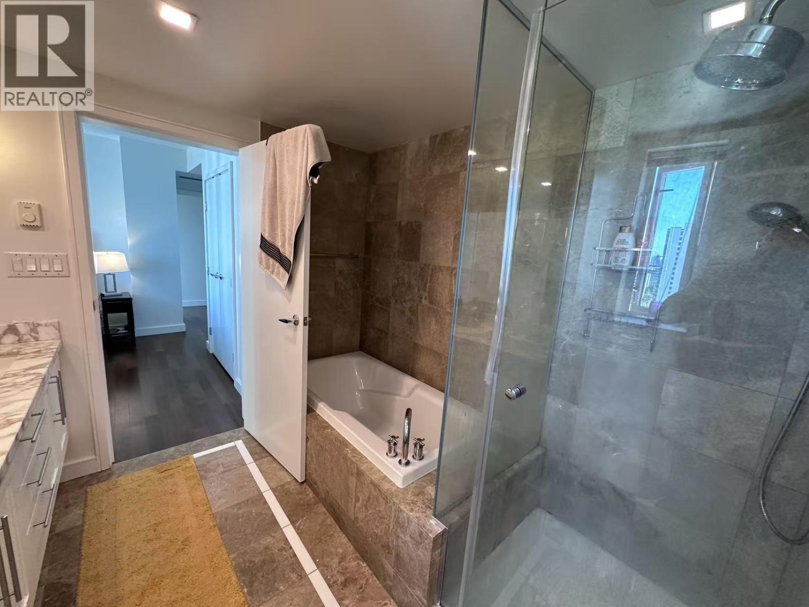 1904 1616 Bayshore Drive Property Photo 9