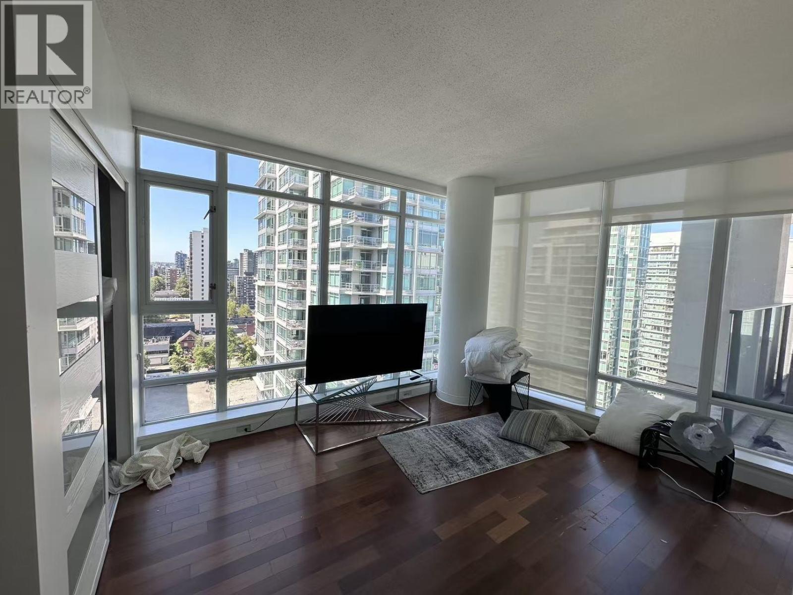 1904 1616 Bayshore Drive Property Photo 10