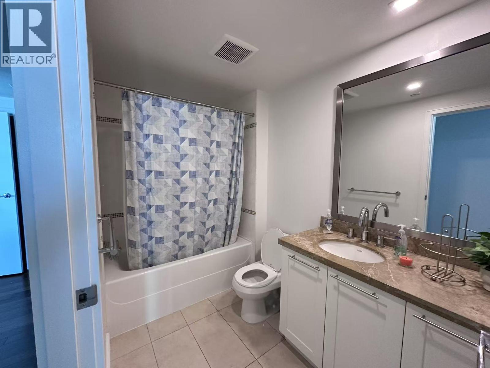 1904 1616 Bayshore Drive Property Photo 11