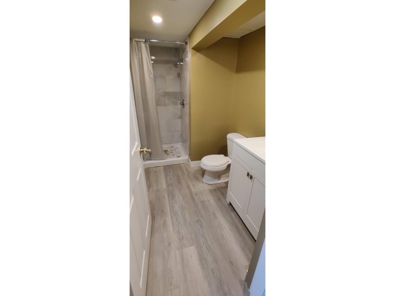 5959 172 Street Property Photo 10