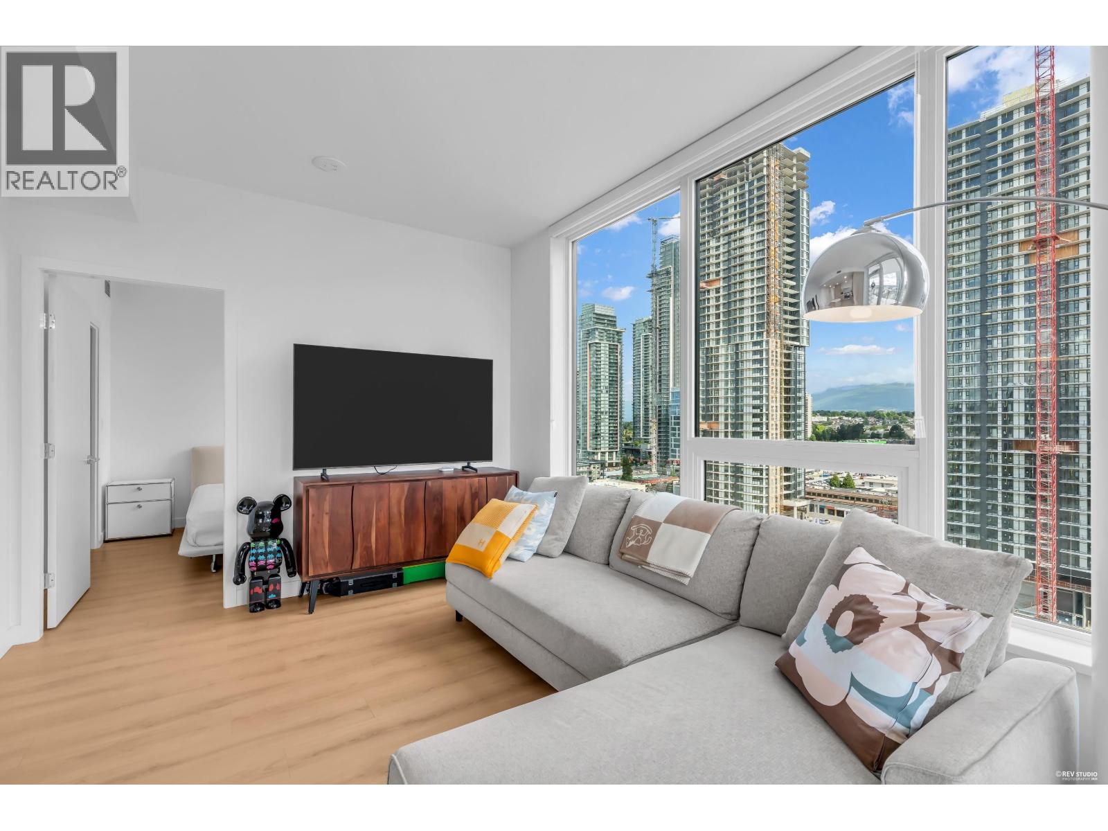 1701 2425 Alpha Avenue Property Photo 12