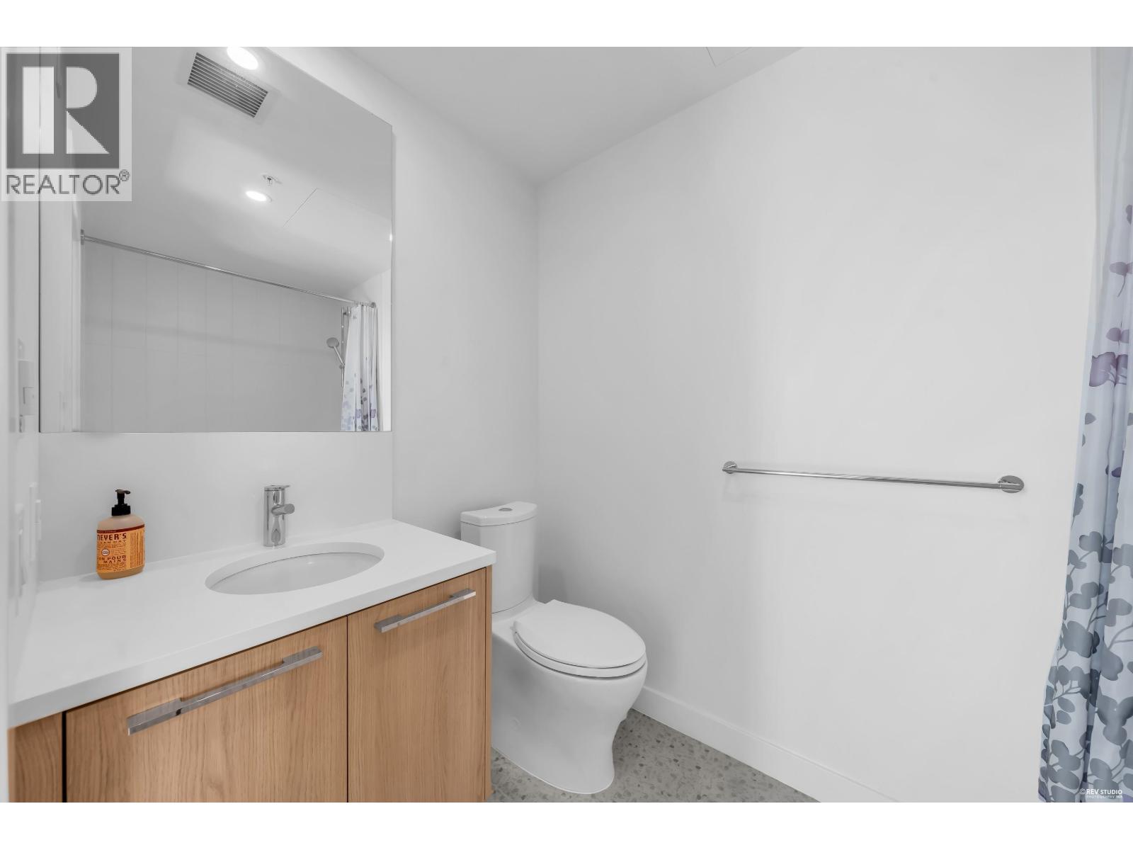 1701 2425 Alpha Avenue Property Photo 16