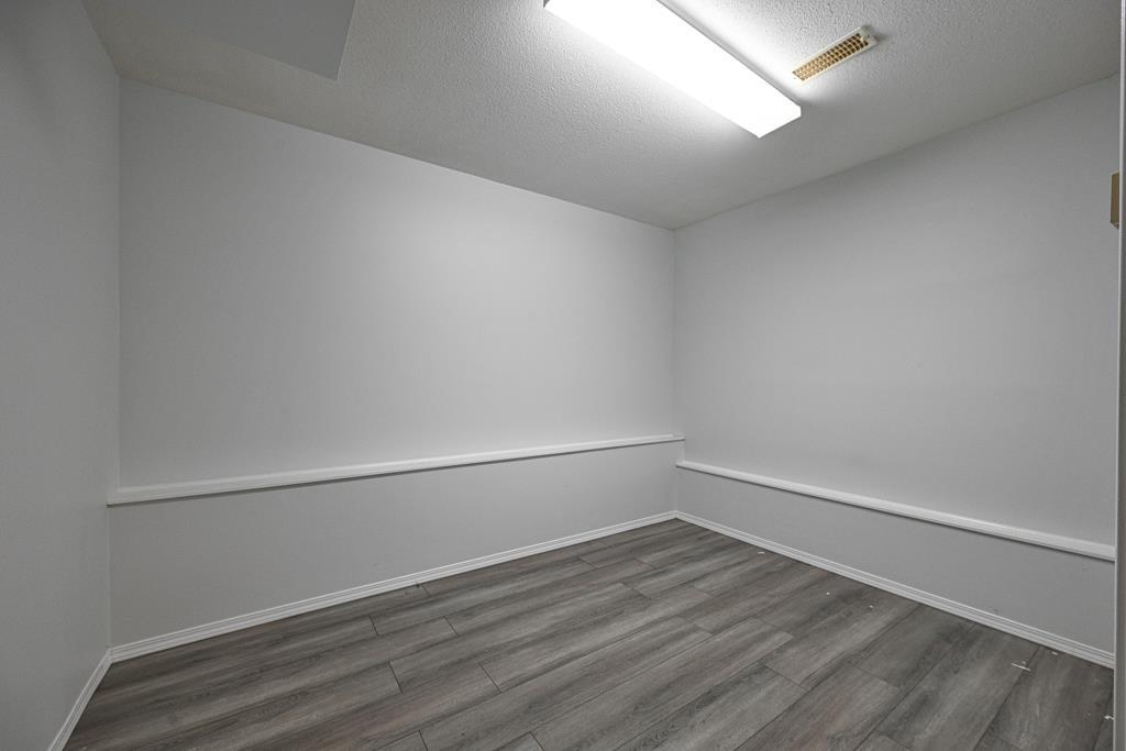 32948 10 Avenue Property Photo 30