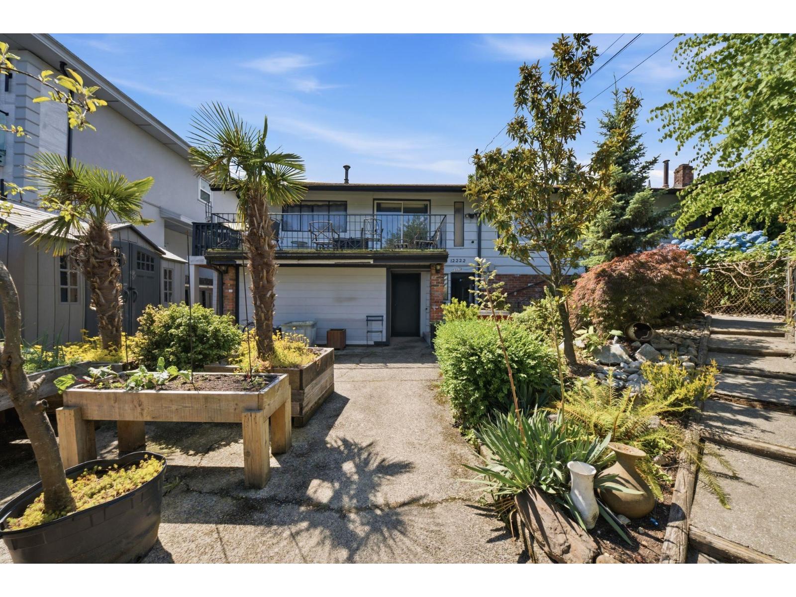 12222 100 Avenue Property Photo 3