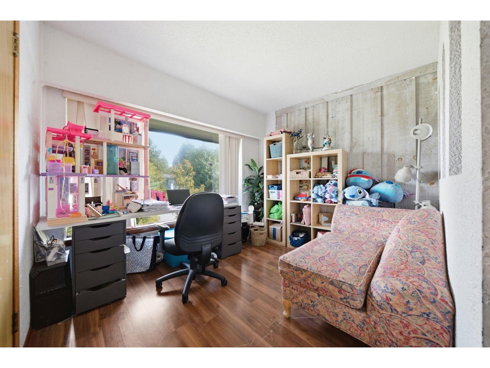 12222 100 Avenue Property Photo 18