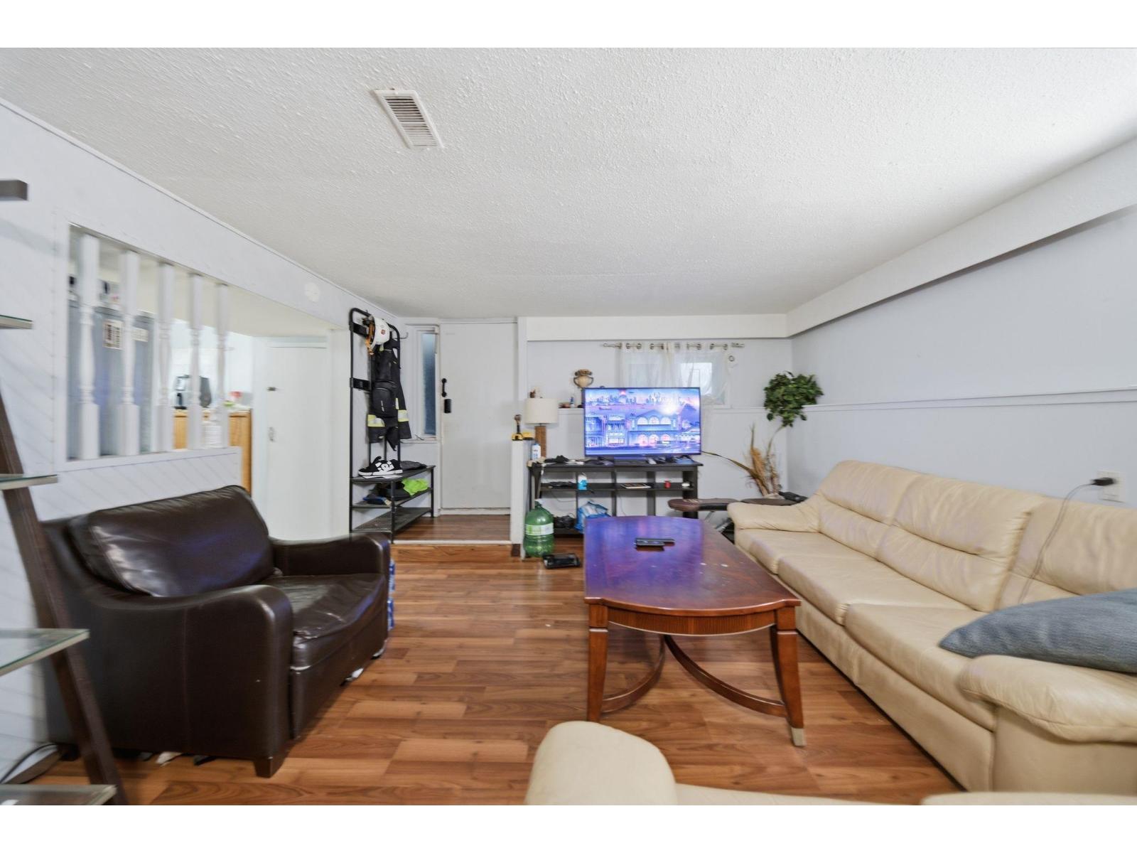 12222 100 Avenue Property Photo 23