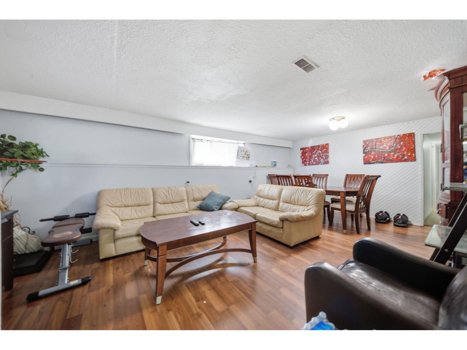 12222 100 Avenue Property Photo 24