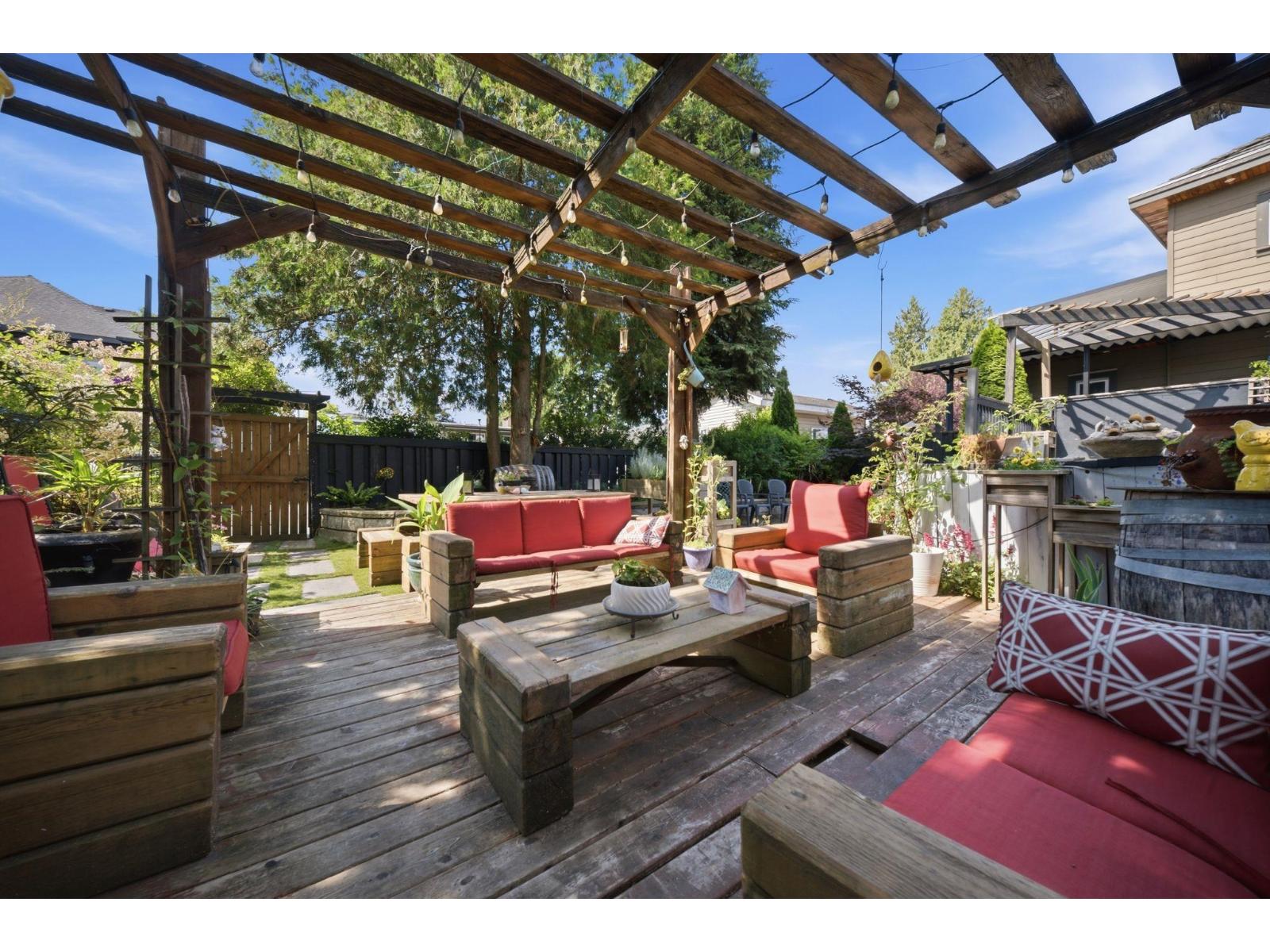 12222 100 Avenue Property Photo 29