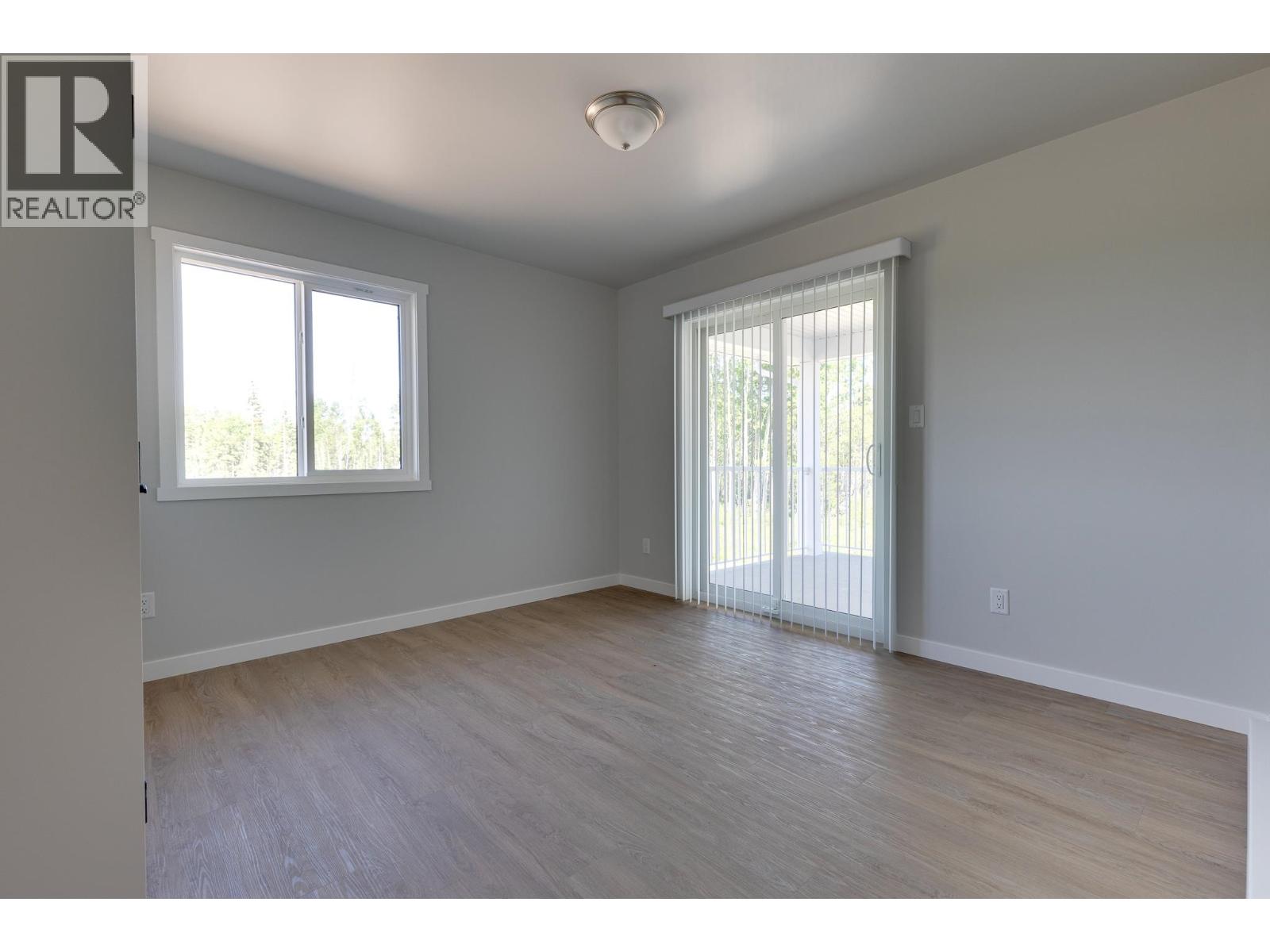 1193 N Blackburn Road Property Photo 11