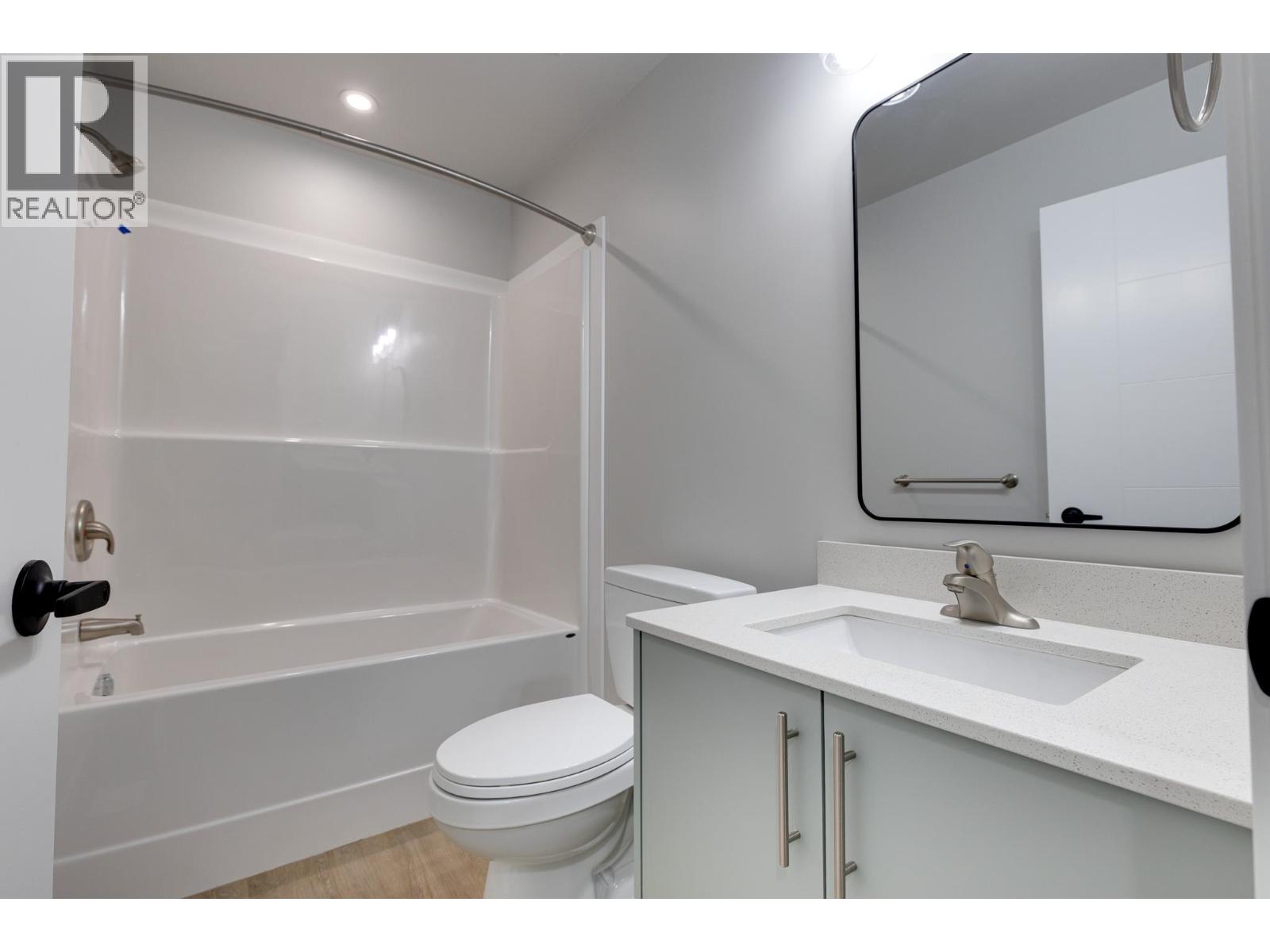 1197 N Blackburn Road Property Photo 18