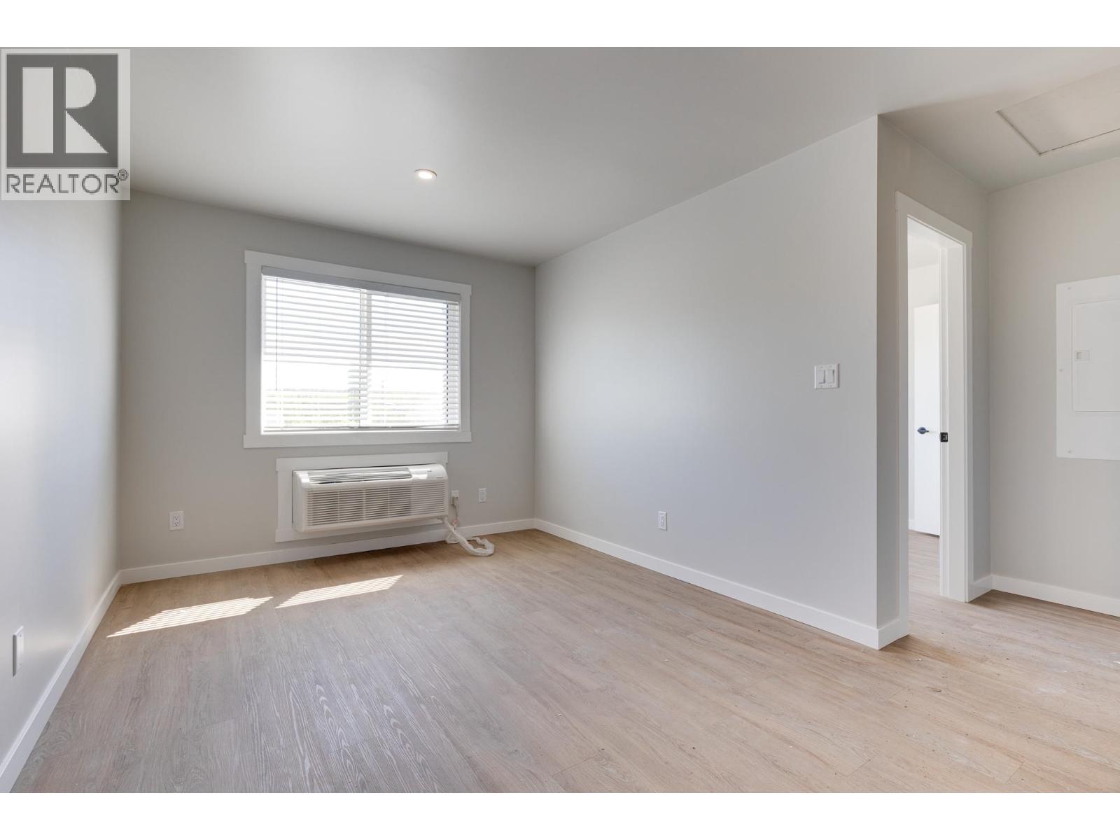 1197 N Blackburn Road Property Photo 22
