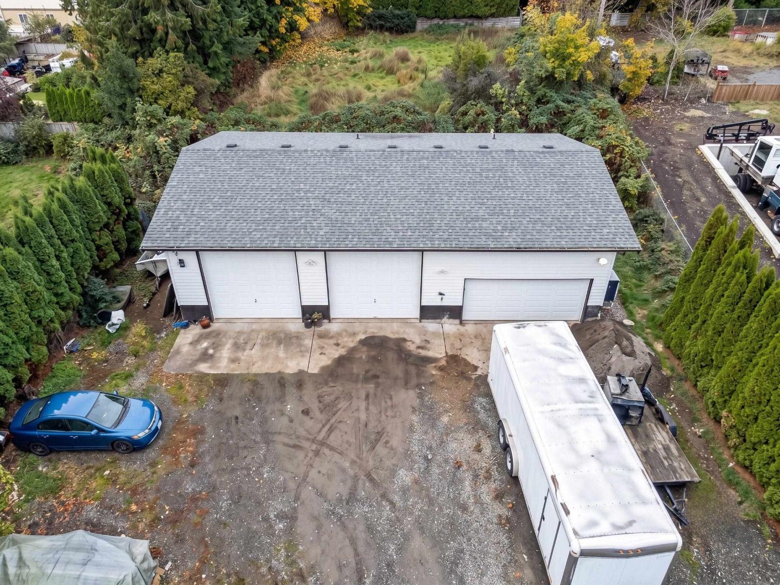 2561 Ross Road Property Photo 1