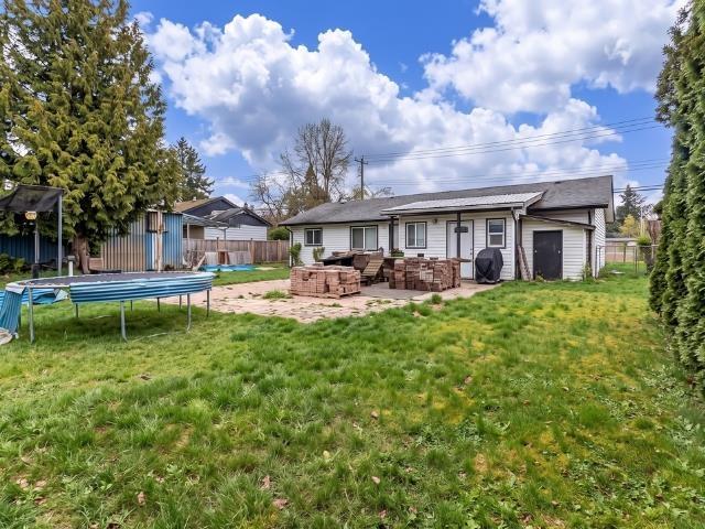 2561 Ross Road Property Photo 21
