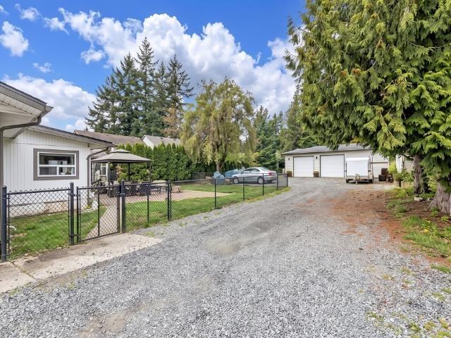 2561 Ross Road Property Photo 24