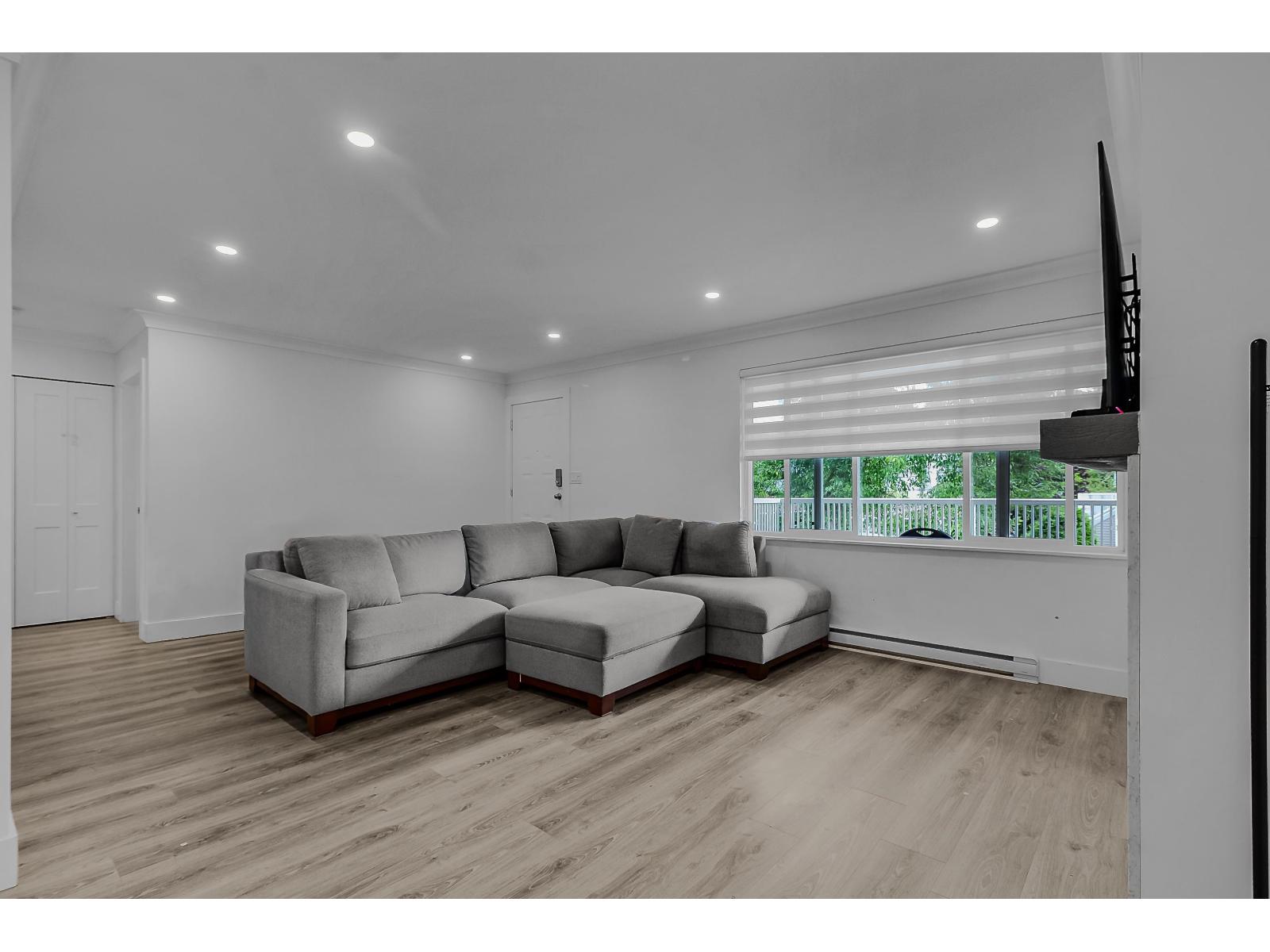 209 13947 72 Avenue Property Photo 7