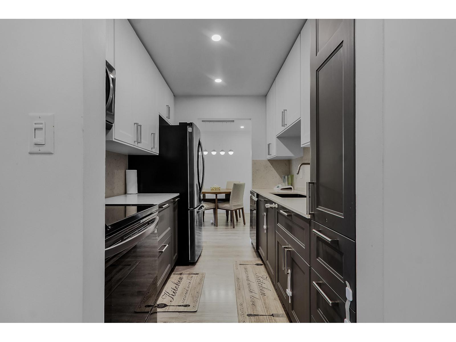 209 13947 72 Avenue Property Photo 12