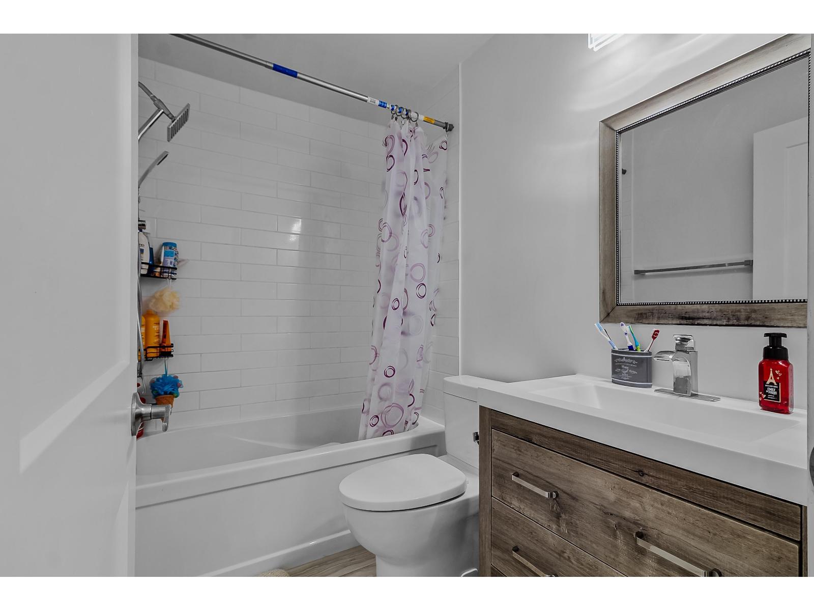 209 13947 72 Avenue Property Photo 21