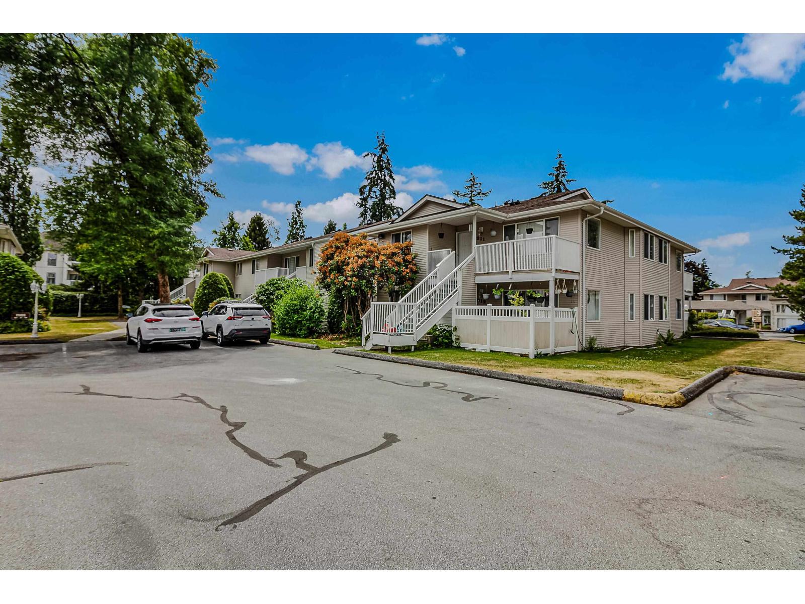209 13947 72 Avenue Property Photo 24