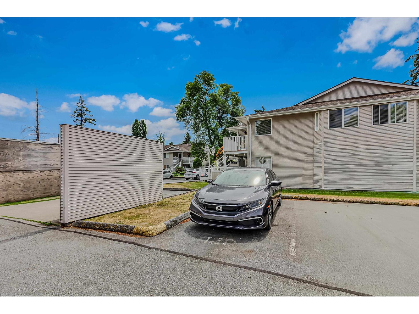 209 13947 72 Avenue Property Photo 25