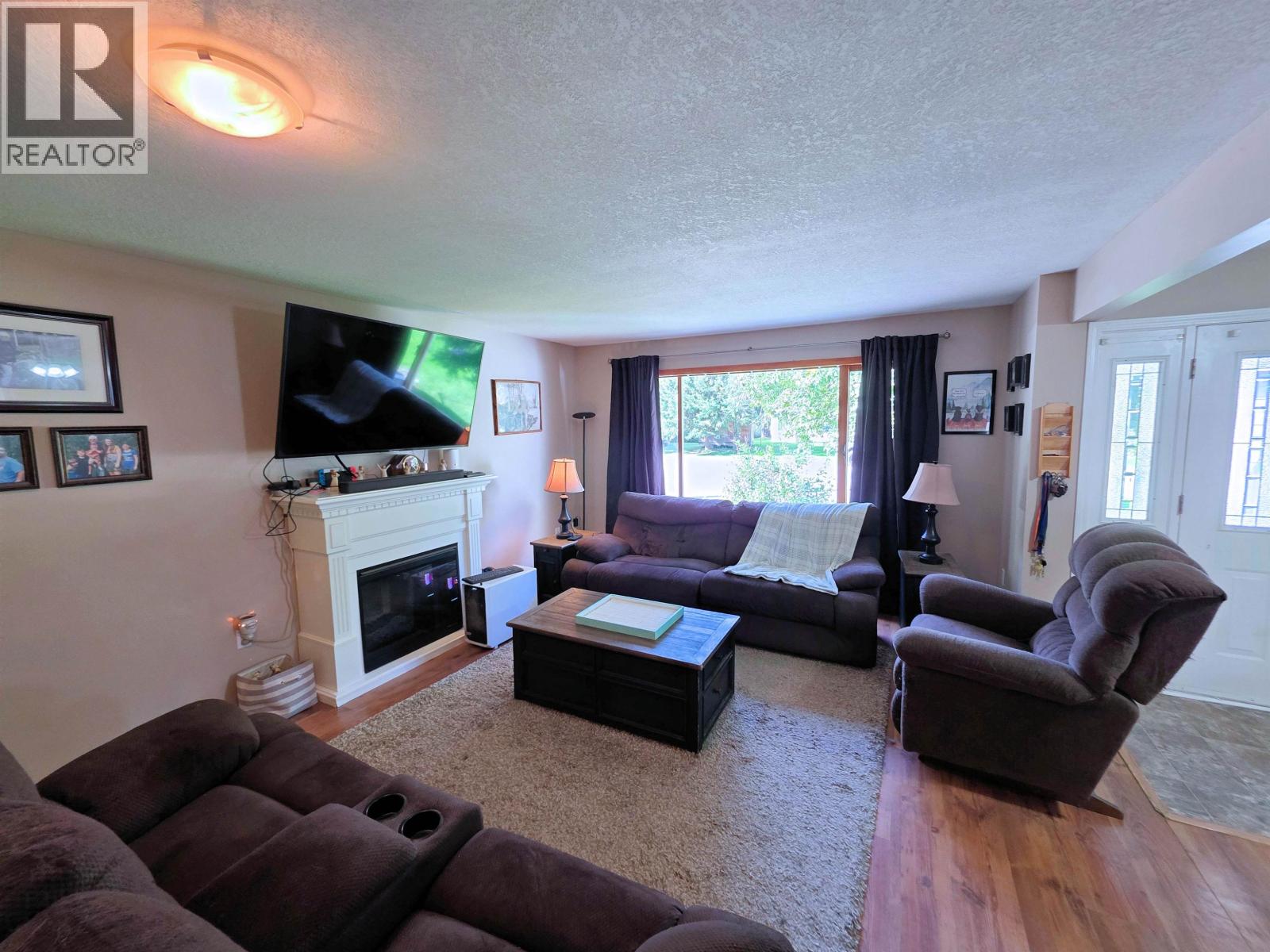 3460 Robin Road Property Photo 4