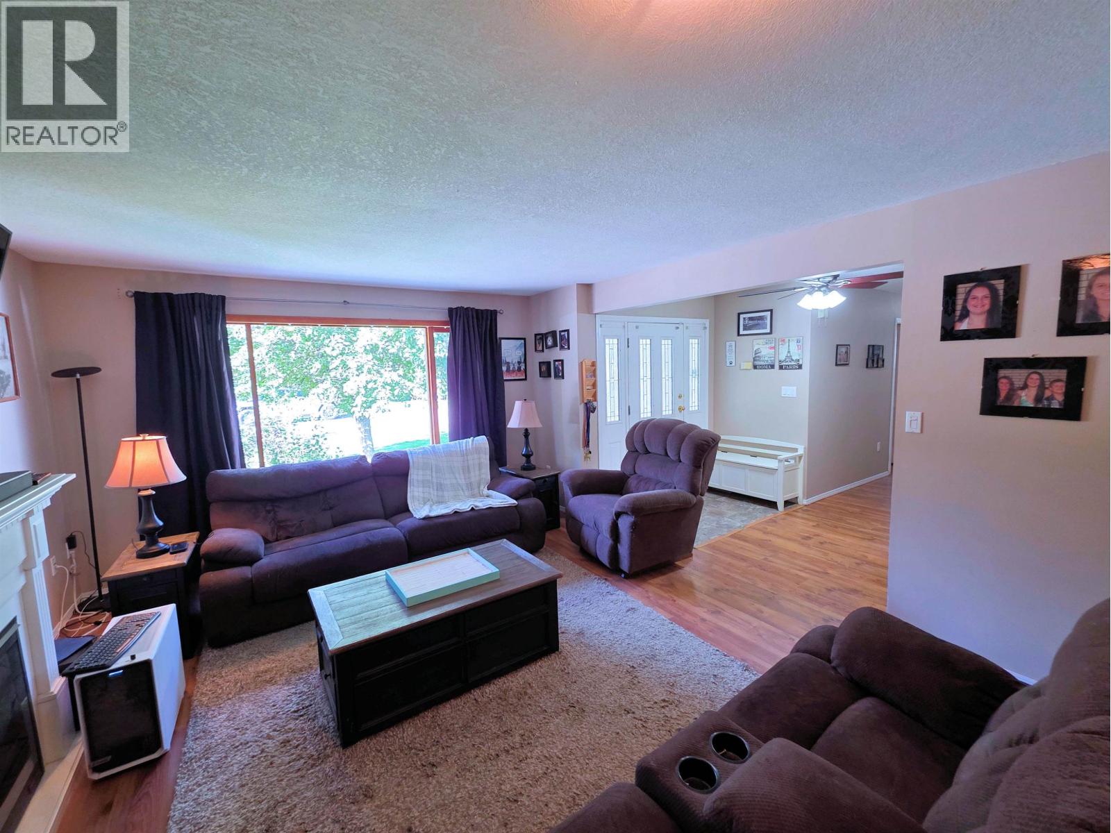 3460 Robin Road Property Photo 5