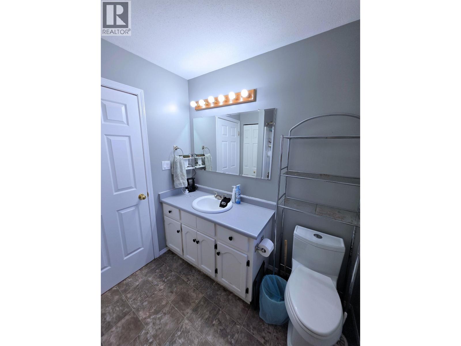 3460 Robin Road Property Photo 14
