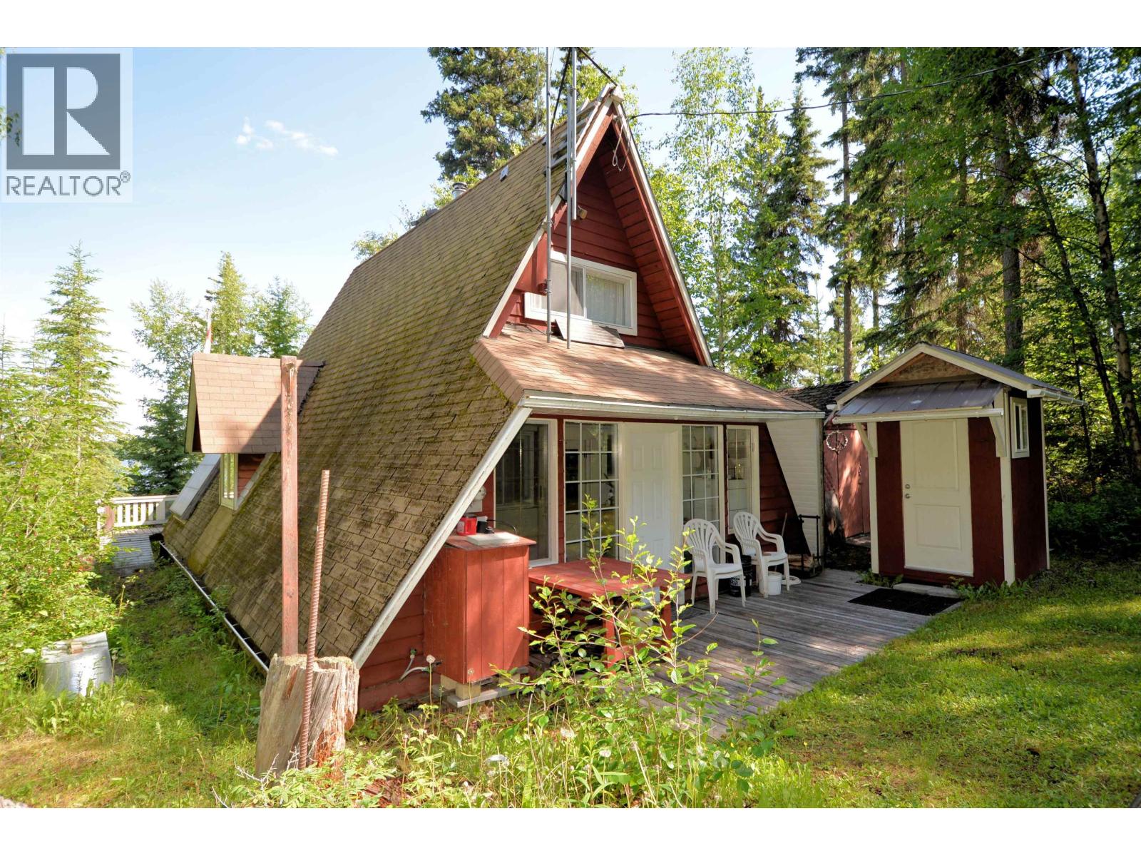 50760 Lloyd Drive Property Photo 2
