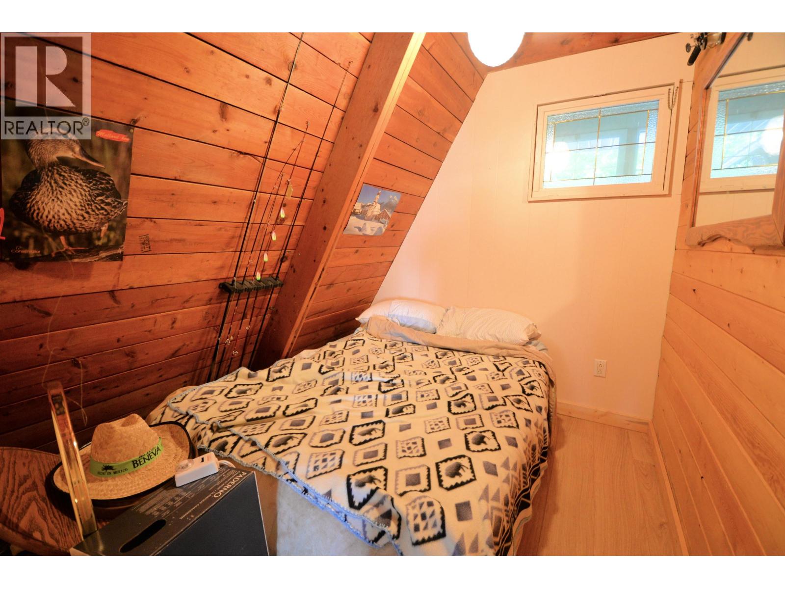 50760 Lloyd Drive Property Photo 11