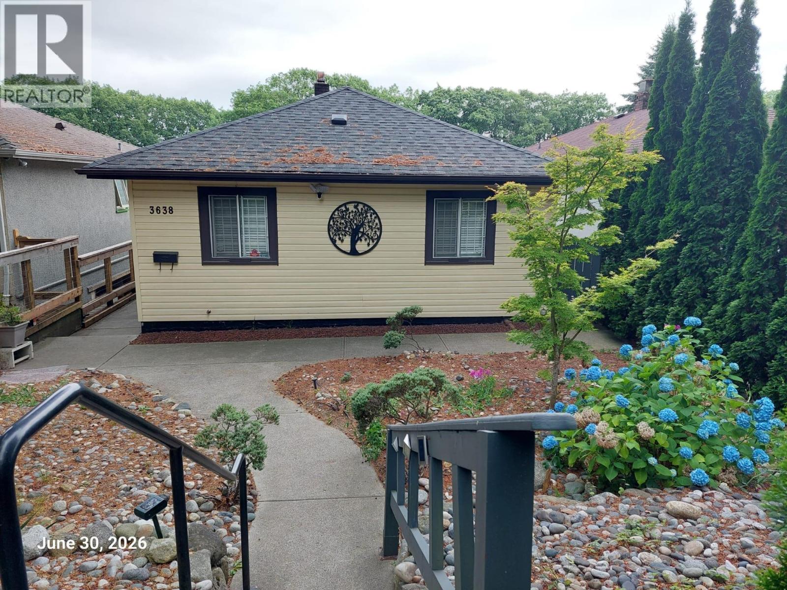 3638 E Pender Street Property Photo 1