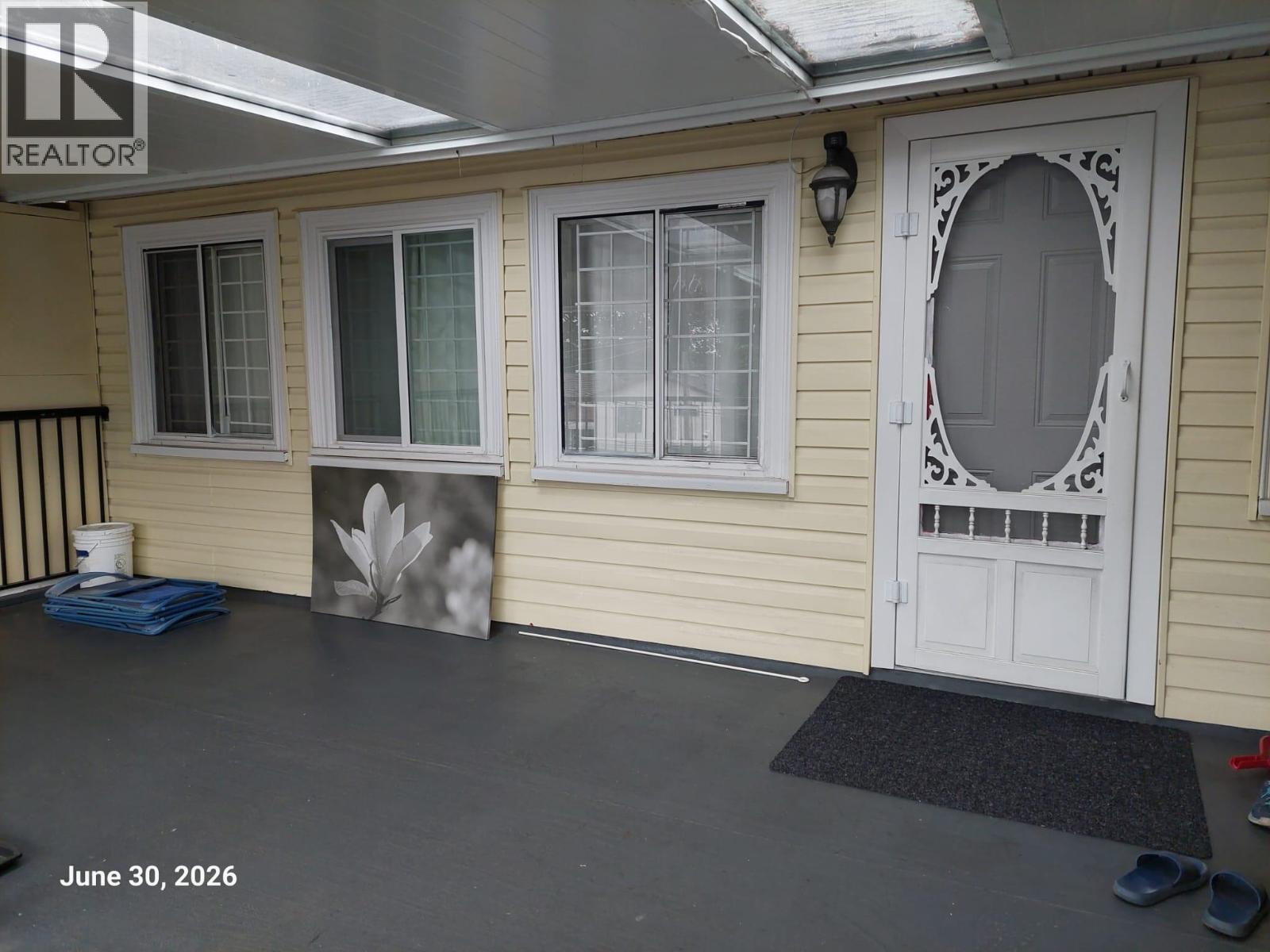 3638 E Pender Street Property Photo 2