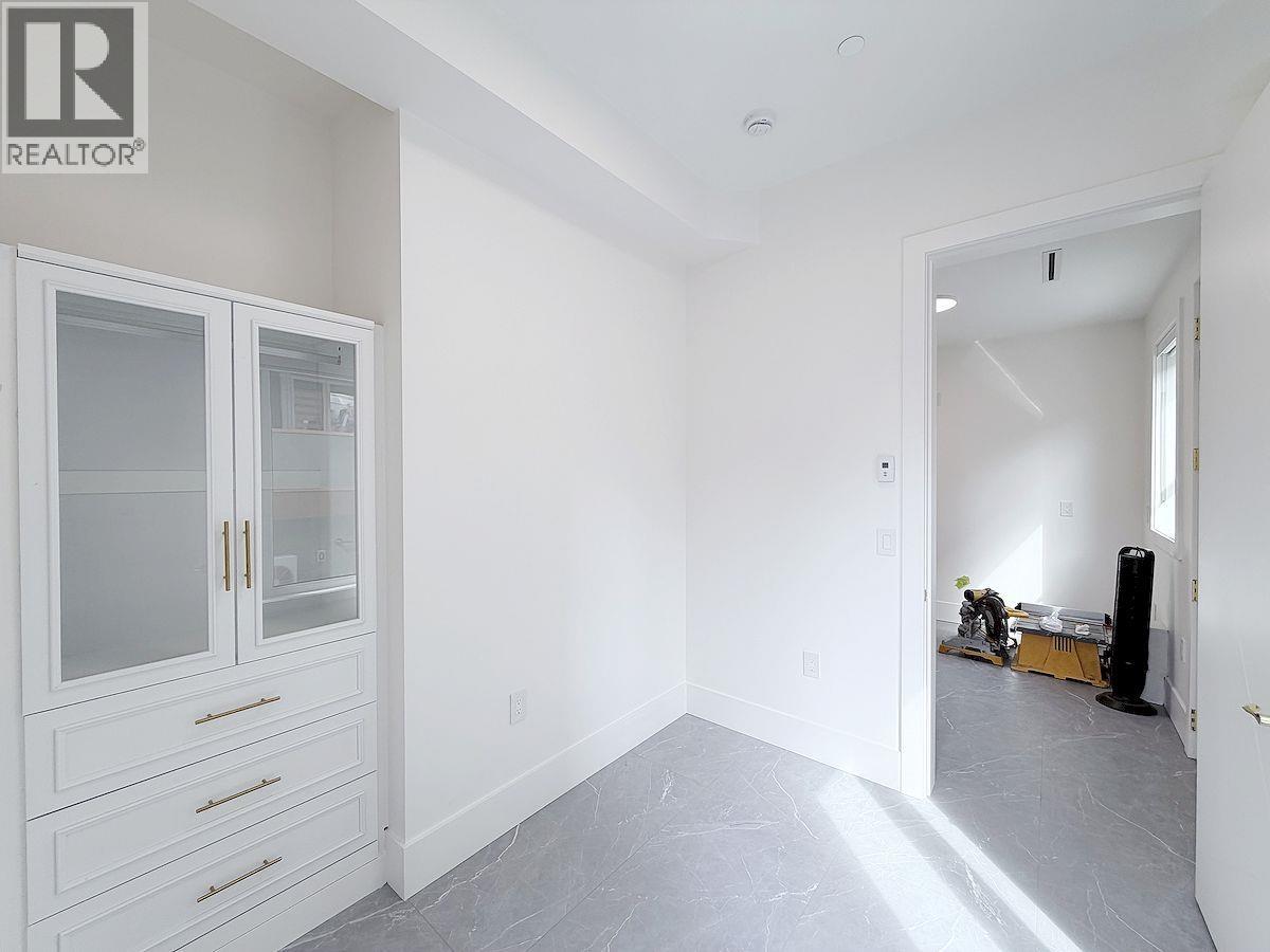 10xx E 62nd Ave Vancouver Bc Property Photo 1