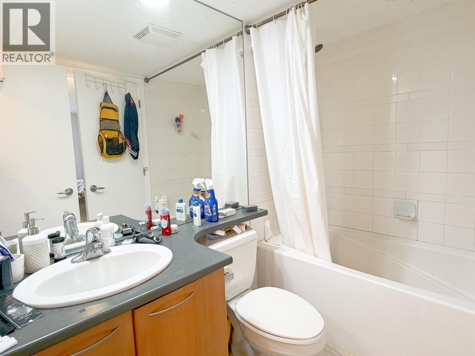 4888 Hazel Street Property Photo 9