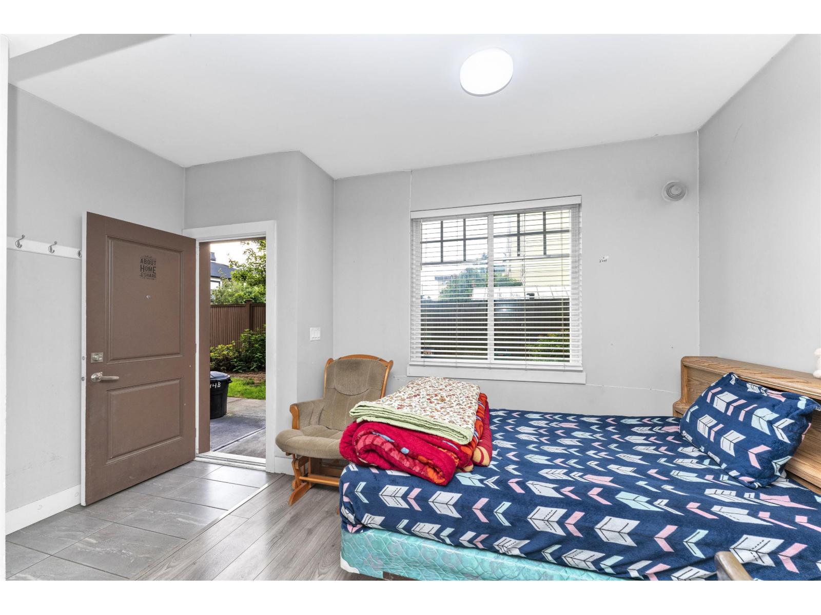 15 2530 Janzen Street Property Photo 28