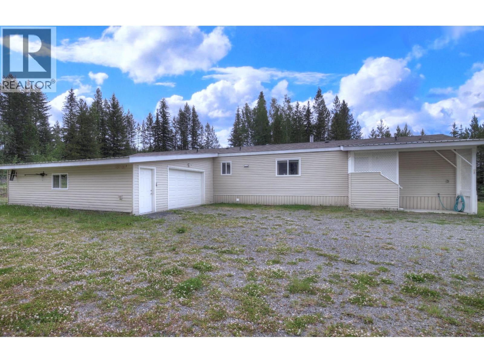 3165 Niquidet Street Property Photo 2