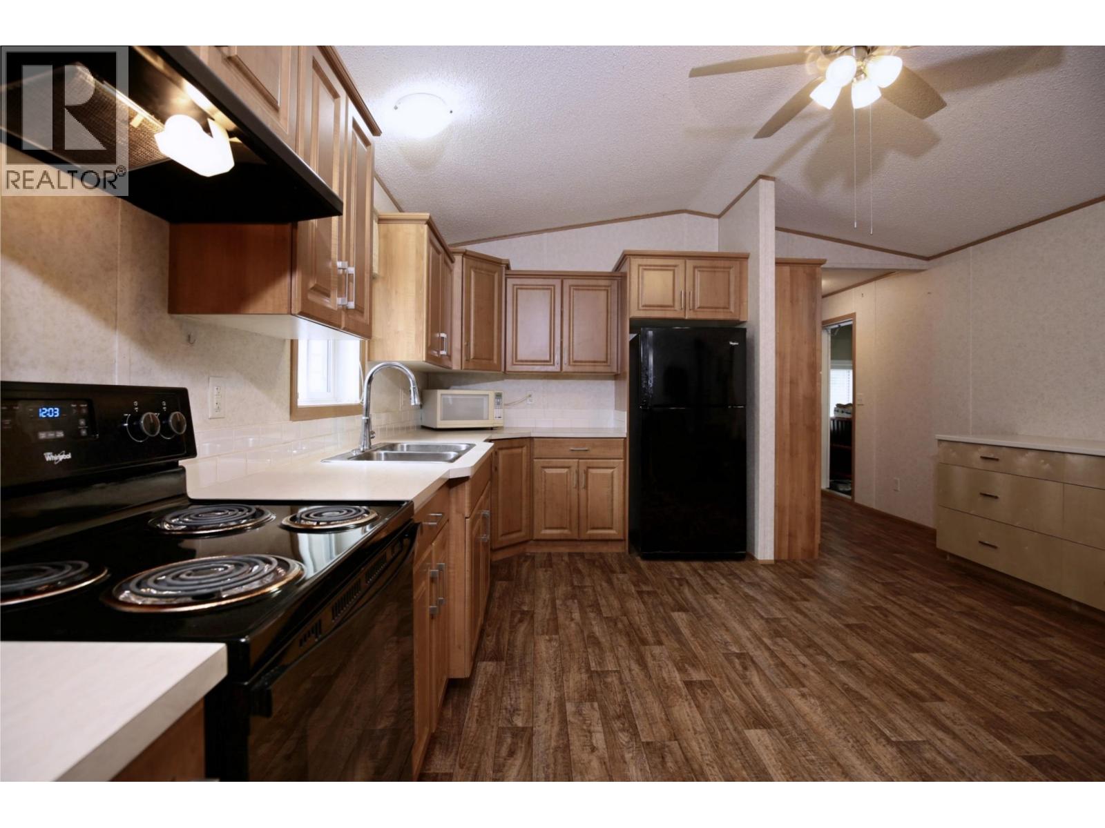 3165 Niquidet Street Property Photo 12