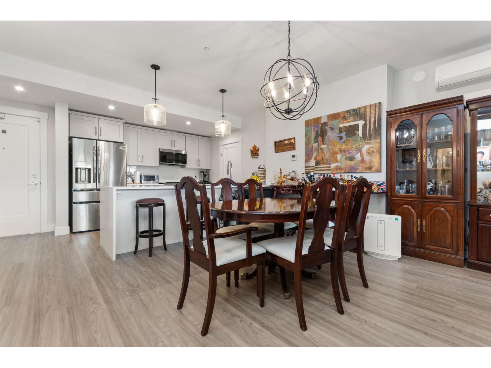45745 Watson Road #208 Property Photo 5