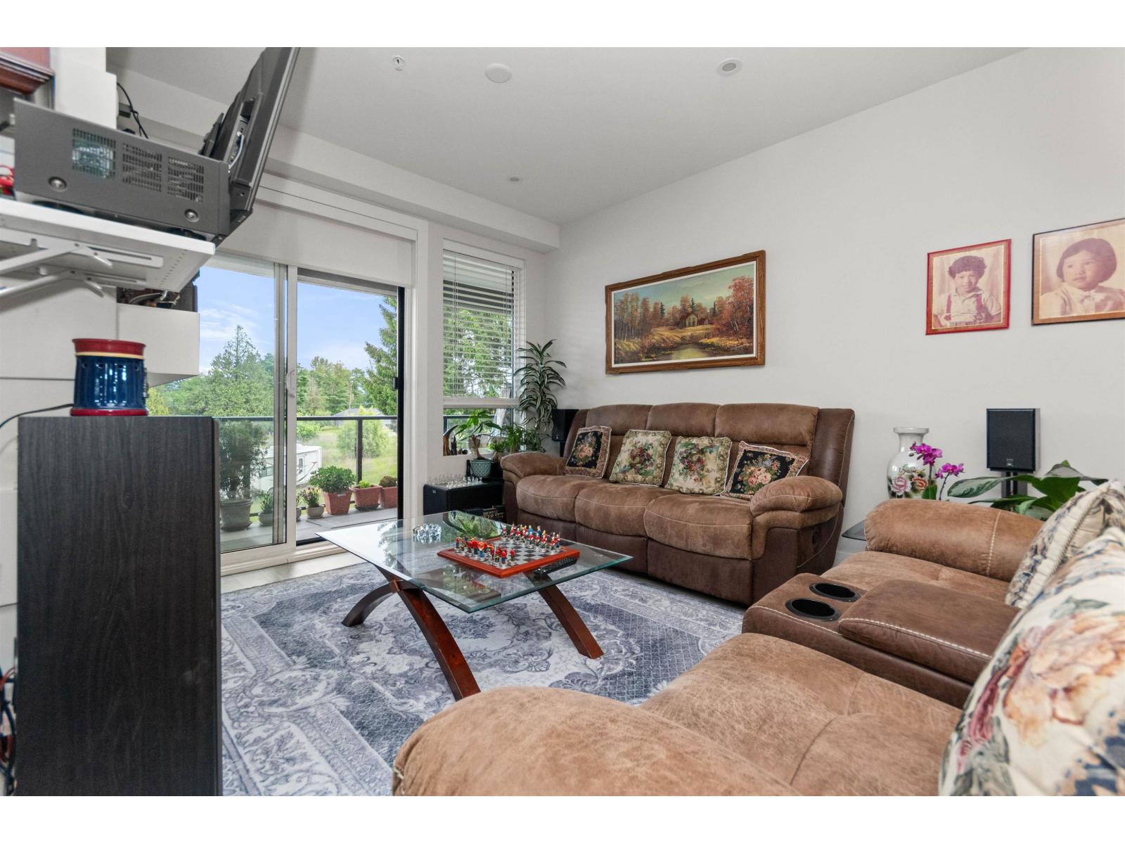 45745 Watson Road #208 Property Photo 8