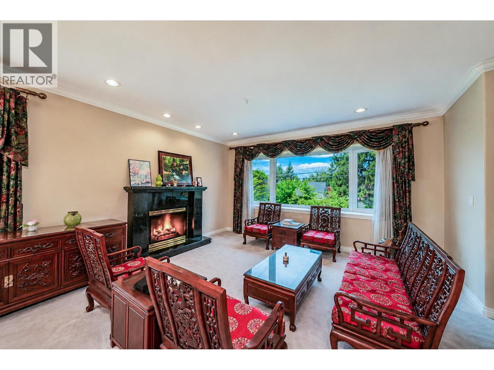 6718 Arbutus Street Property Photo 6