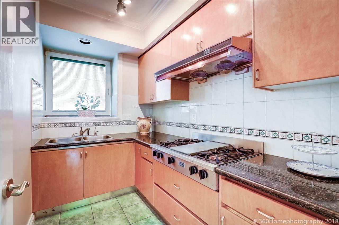 6718 Arbutus Street Property Photo 15