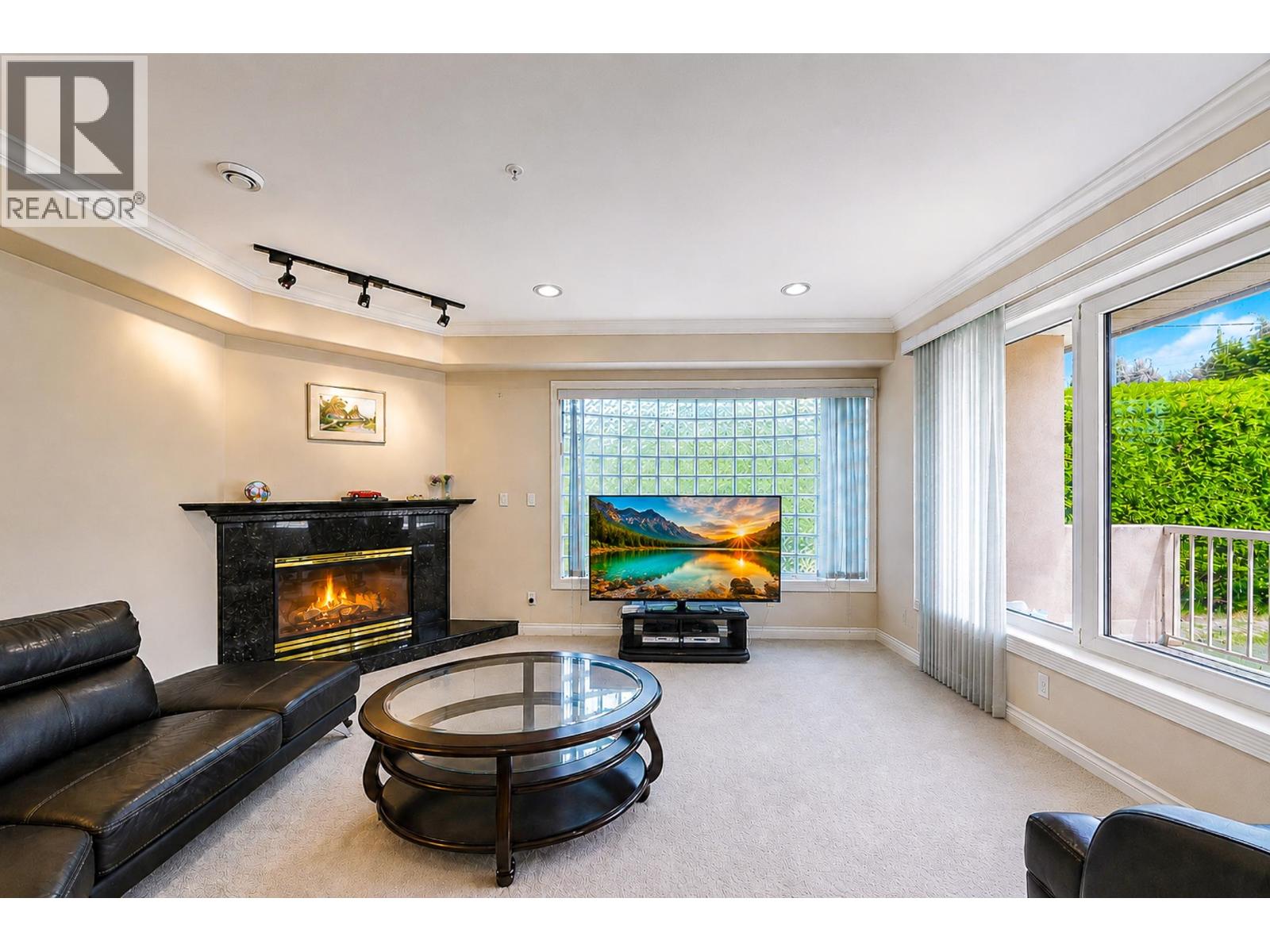 6718 Arbutus Street Property Photo 17
