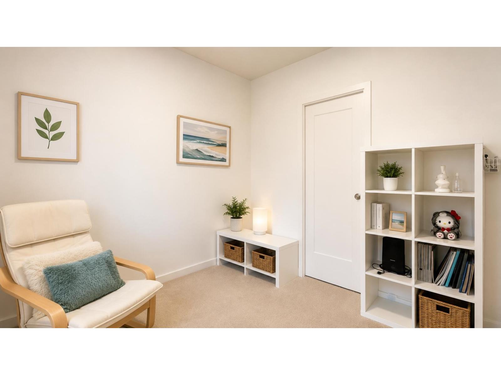 18 15235 Sitka Drive Property Photo 3