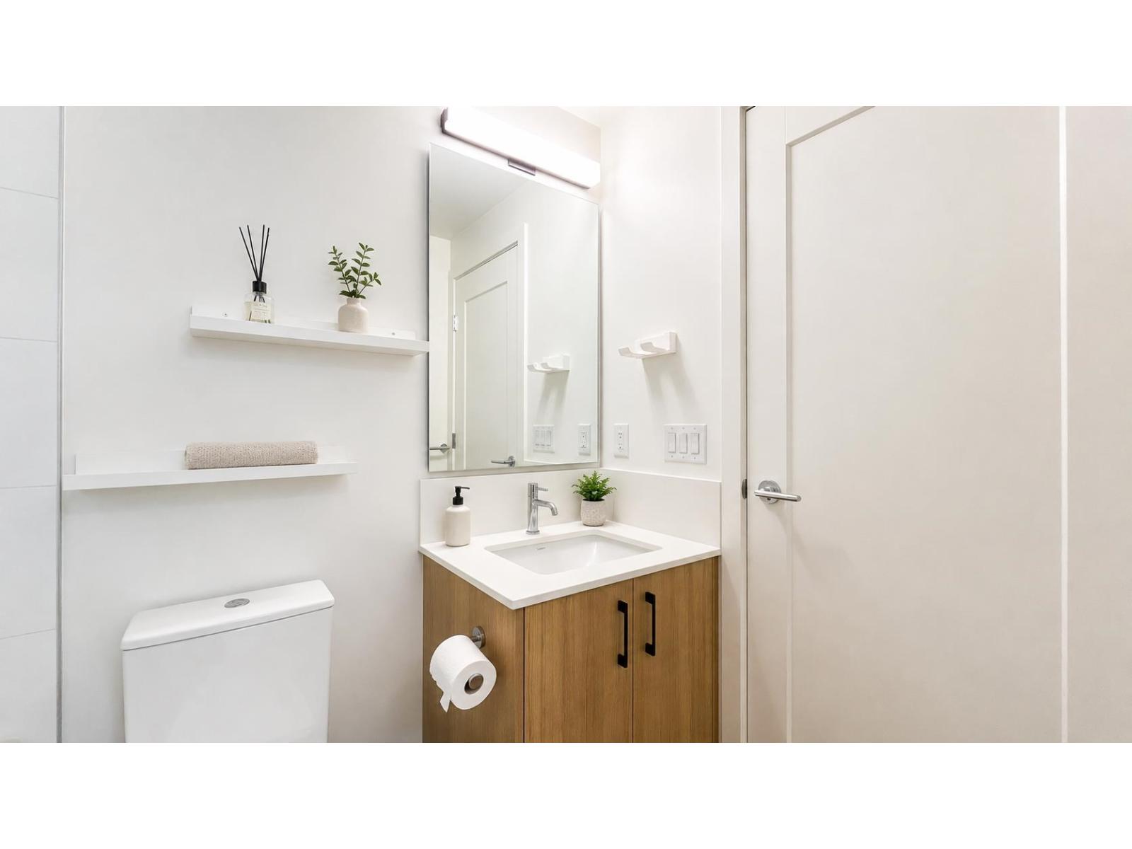 18 15235 Sitka Drive Property Photo 30