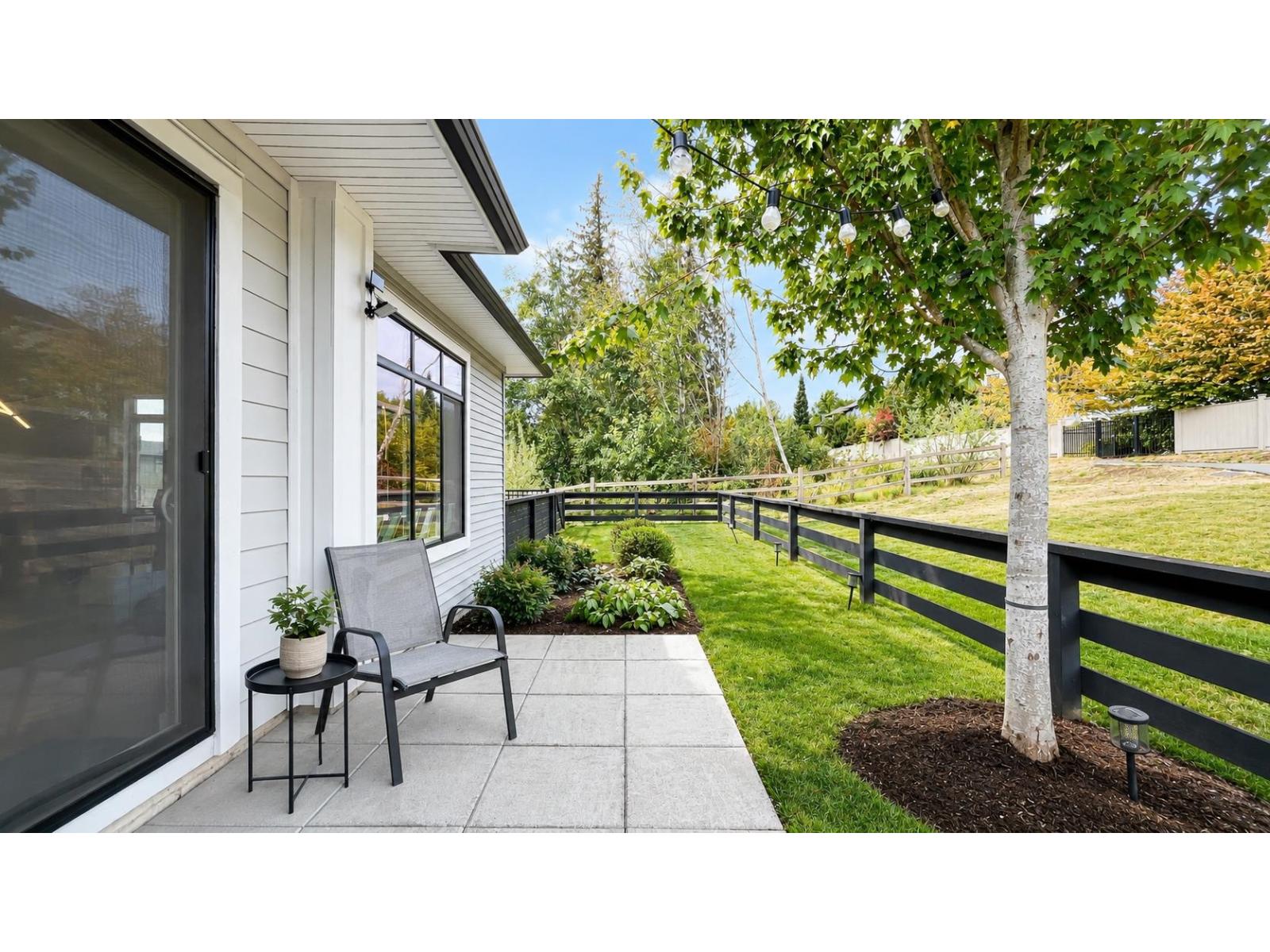 18 15235 Sitka Drive Property Photo 34
